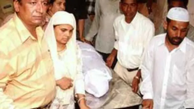 इशरत जहां