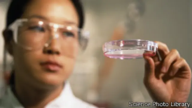 Female scientist, Science Photo Library