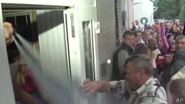 Штурм милиции во Врадиевке