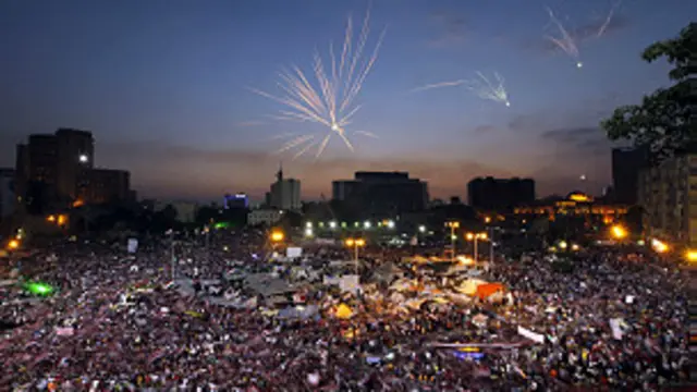 Đám đông ở Quảng trường Tahrir