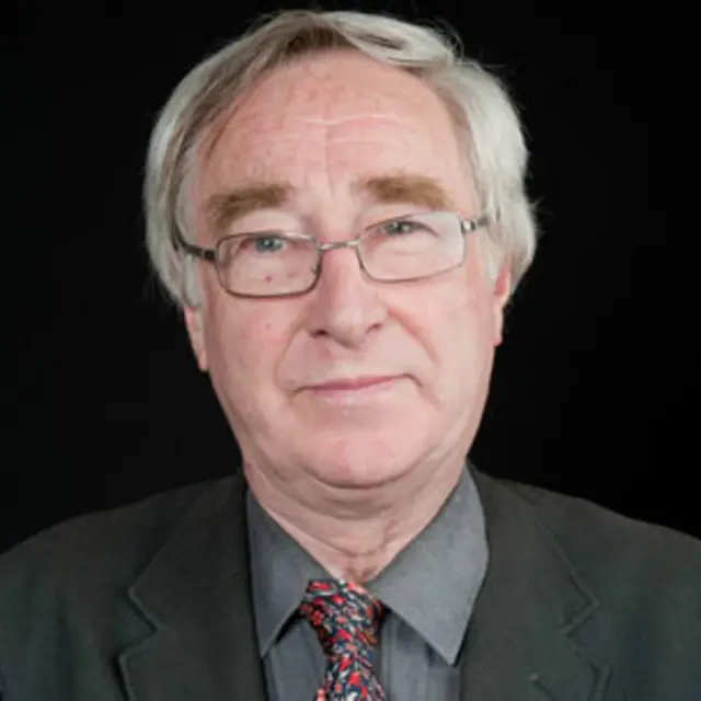 彼得•戴1975年开始在BBC作记者