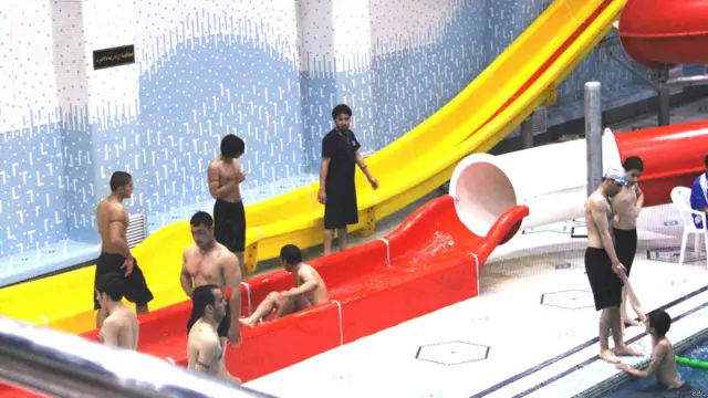 काबुल स्वीमिंग पूल