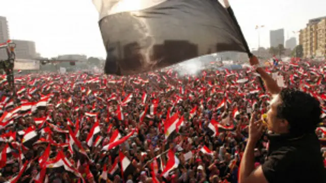 Người dân Ai Cập ăn mừng ở Quảng trường Tahrir