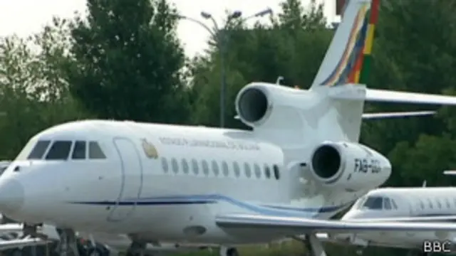 Самолет Моралеса