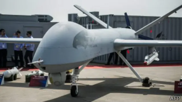 Trung Quốc nói chiếc Dực Long của họ rẻ hơn nhiều lần so với các mẫu UAV chiến đấu tương tự của Hoa Kỳ và Israel.
