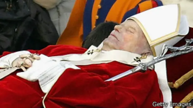 La procesión fúnebre del Papa Juan Pablo II, en 2005.