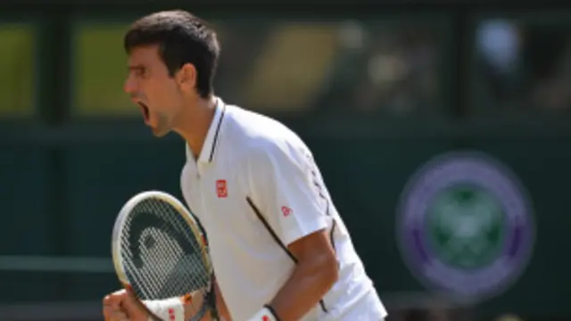 ديكوفيتش يحتفظ بالمركز الأول في التصنيف العالمي