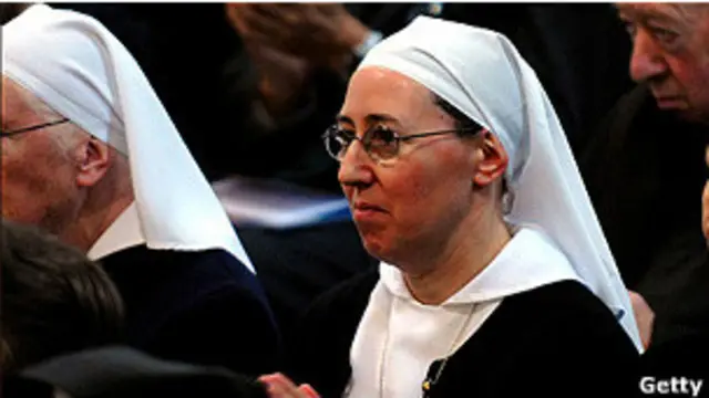 Freira Marie Simon-Pierre | Foto: Getty