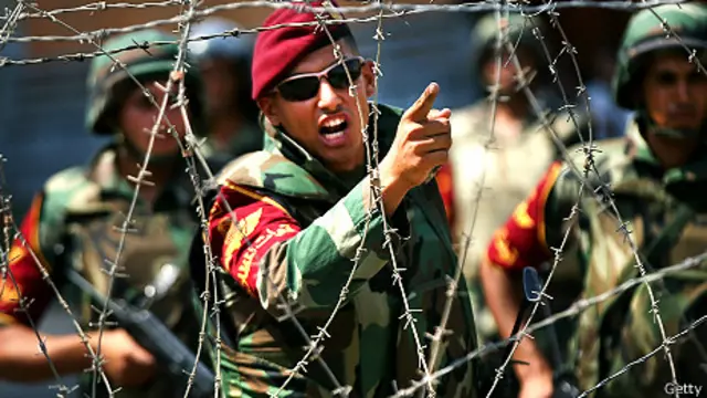 اندلعت الاضطرابات عقب إطاحة الجيش بمرسي