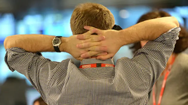 ډاکټران وايي، د ملا درد، د عضلاتو شخېدل، د زړه ناروغي، شکر او ان ژر مړینه د لږ حرکت له کبله رامنځته کېږي.