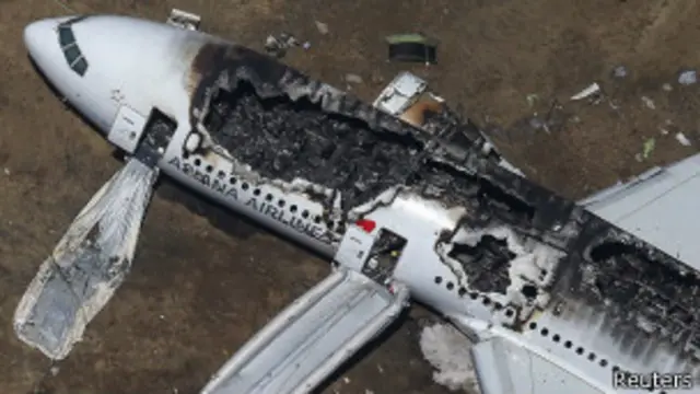 Разбившийся самолет Boeing 777