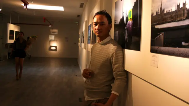 蘇東全球個人攝影展