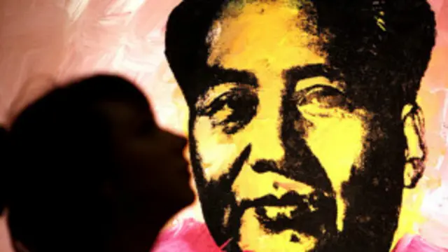 从人治到法治”转化的同时也强调,归根结蒂“还是离不开共产党的领导