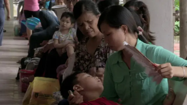 Bệnh nhân tại bệnh viện Nhi, Hà Nội. (Ảnh minh họa)