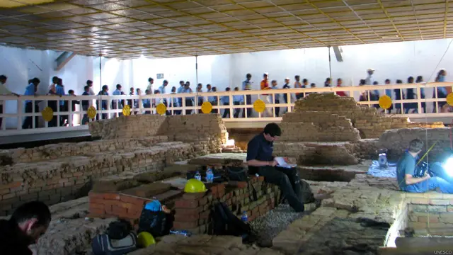 මායාදේවි පන්සලේ දර්ශනයක්