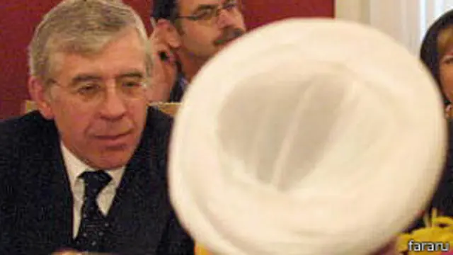 جک استرا می گوید به دلیل روحانی بودن حسن روحانی احترام بیشتری برای او قائل بوده