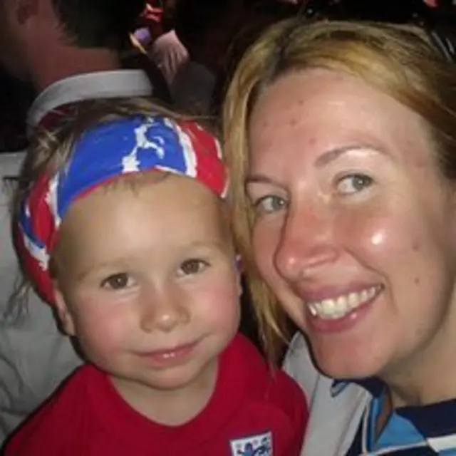 мати з дитиною