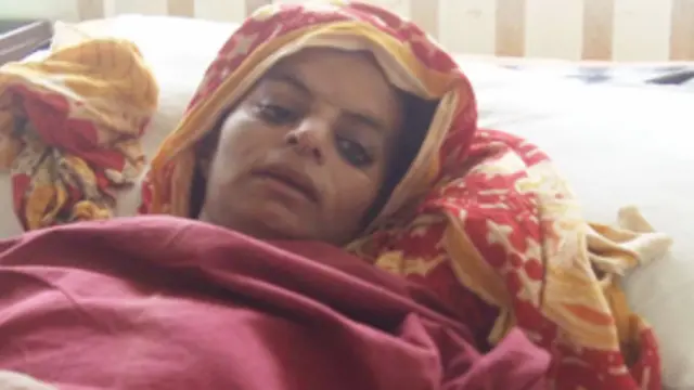 نجمہ کے شوہر اور والدین کسان ہیں