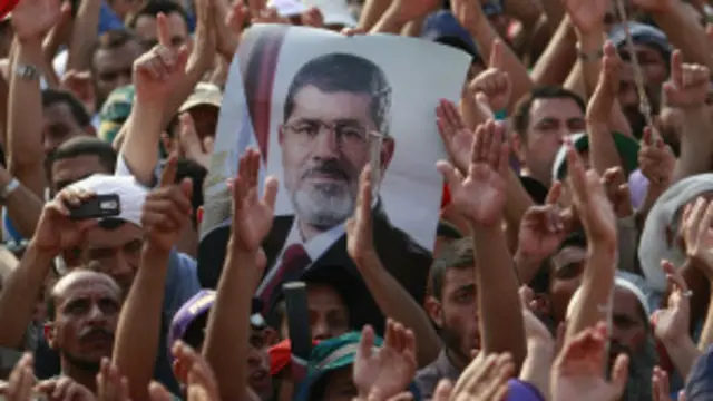 اس سے پہلے اخوان المسلمین نے کابینہ میں شامل ہونے کی پیشکش کو مسترد کر دیا تھا