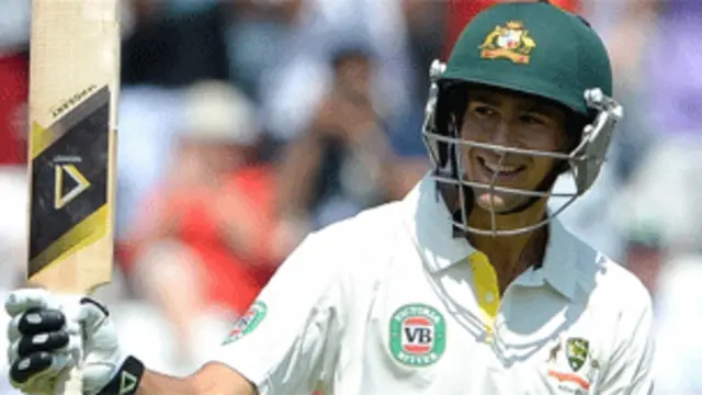 انیس سالہ ایشٹن اگر دو رنز کی کمی سے سنچری مکمل نہ کر سکے