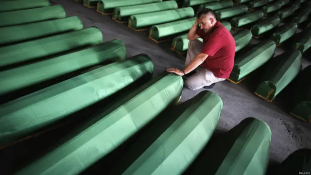 Bugün cenaze töreni düzenlenen 409 kişiden 44'ünün 14-18 yaş arasında olduğu açıklandı.