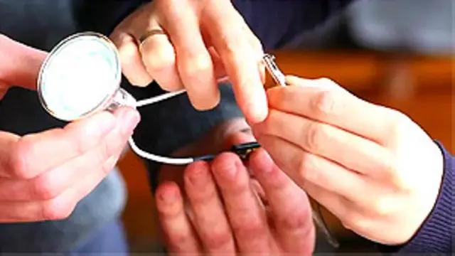 Cable de fibra de nanotubos de carbono