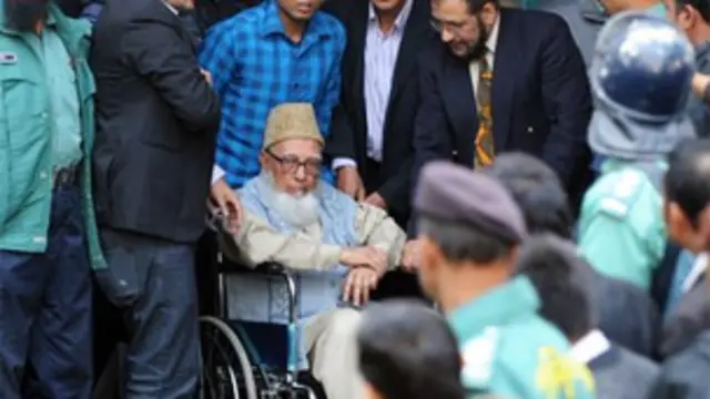 غلام اعظم نے سنہ 1969 سے لیکر سنہ 2000 تک جماعتِ اسلامی کی قیادت کی تھی