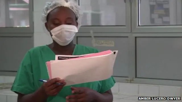 يتعين التأكد من أن الشخص الذي ستجرى له العملية. 