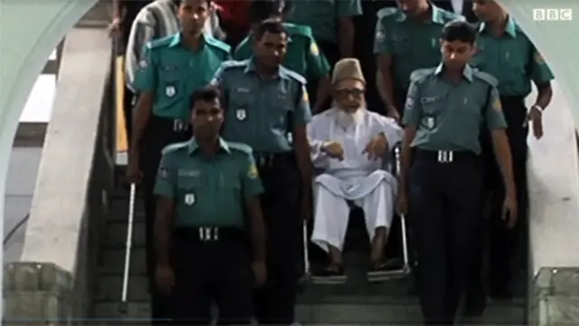 غلام اعظم کو جنگ جرائم کے تحت 90 برس قید کی سزا سنائی گئی تھی