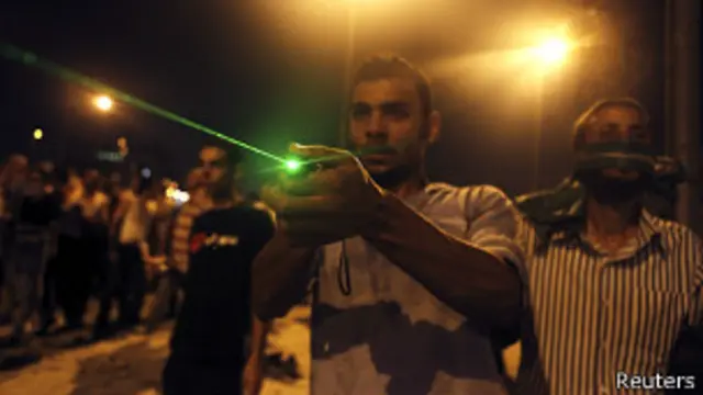 egypt_clashes_laser