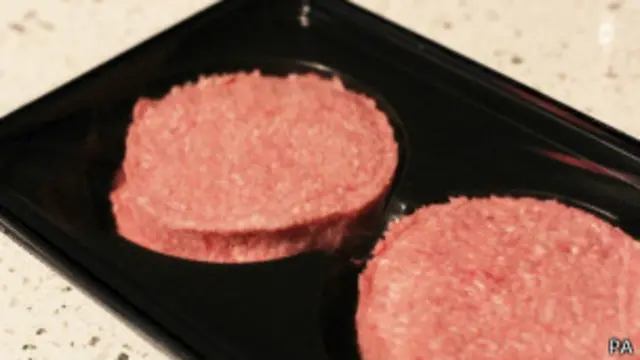 問題牛肉中被發現摻有馬肉。