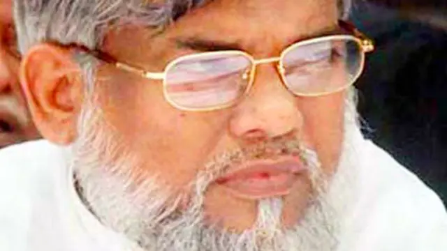 مجاہد جماعت اسلامی کے سینیئر رہنما ہیں جو دو ہزار ایک سے دو ہزار چھ کے درمیان وزیر بھی رہے تھے