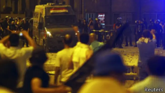 Mısır'da Müslüman Kardeşler üyelerinin gösterileri sürüyor