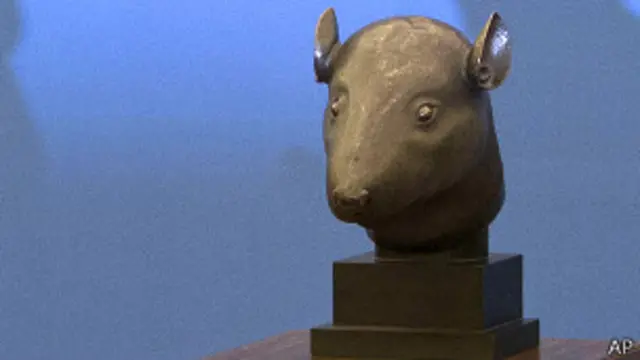 Bronce auténtico de la dinastía Qing