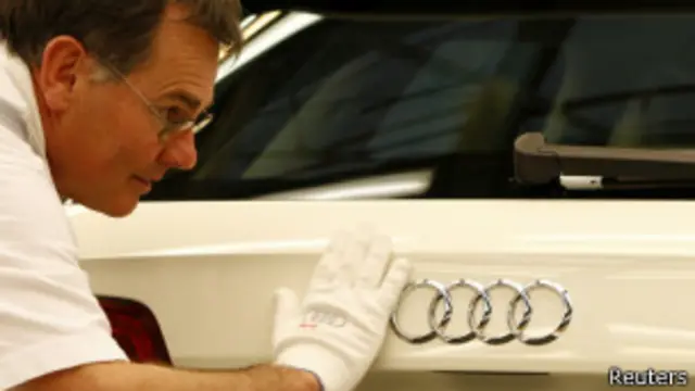 Автомобиль Audi