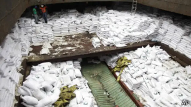 जहाज़ में लदी चीनी