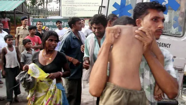 बिहार के एक स्कूल में 'मिड डे मील स्कीम' के तहत विषाक्त खाना परोसा गया था. 