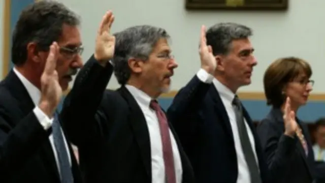 تساءلت اللجنة القضائية في مجلس النواب لماذا كان من الضروري بناء قاعدة بيانات لسجلات هواتف المواطنين