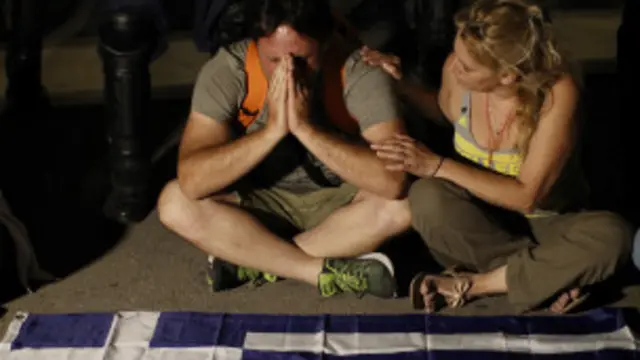 اليونانيون يتهمون ألمانيا بدعم سياسات التقشف في بلادهم