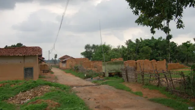 छत्तीसगढ़, कोसमपाली-सारसमाल गाँव, कोयला खदान