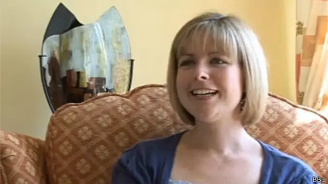 Rochelle Harris durante entrevista à BBC (BBC)