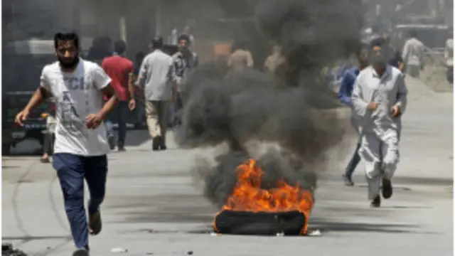 علیحدگی پسند رہنماوں کو گھروں میں ہی نظربند کیا گیا ہے