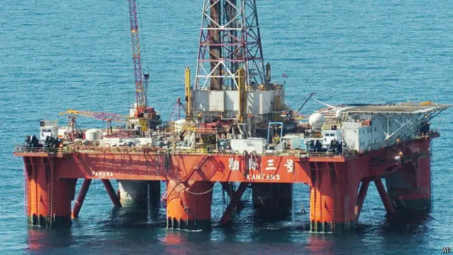 中国海洋石油总公司是在香港和纽约上市的中国海洋石油有限公司的母公司