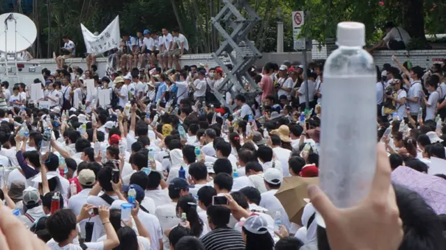 “向国防部要水喝”