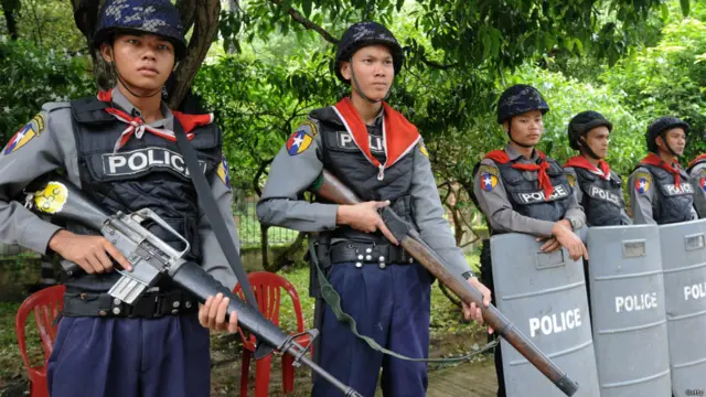 လုံခြုံရေးကတော့ အထူးချထားပါတယ်။