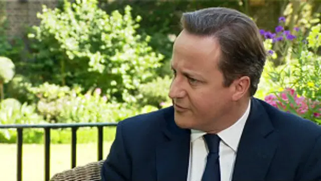 وصف كاميرون الأسد بأنه شخص "شرير"