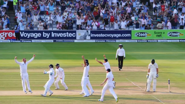 क्रिकेट