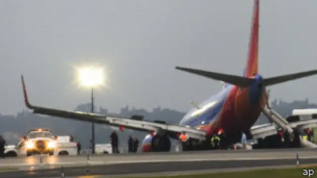 न्यूयॉर्क हवाई जहाज़ दुर्घटना