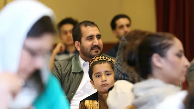 انہوں نے کہا کہ میں سوات سے یہاں آئی ہوں اور دنیا بھر کے ان بچوں کی تعلیم پر بھی زور دیتی ہوں جو غربت، ناانصافی اور دہشت گردی کے سبب تعلیم حاصل نہیں کر پاتے۔