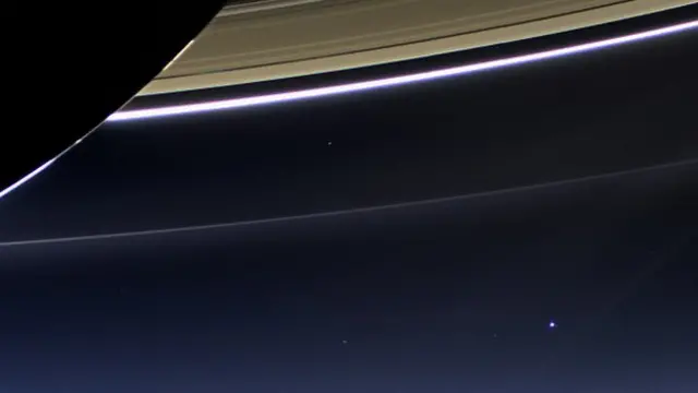 Tierra vista desde Saturno